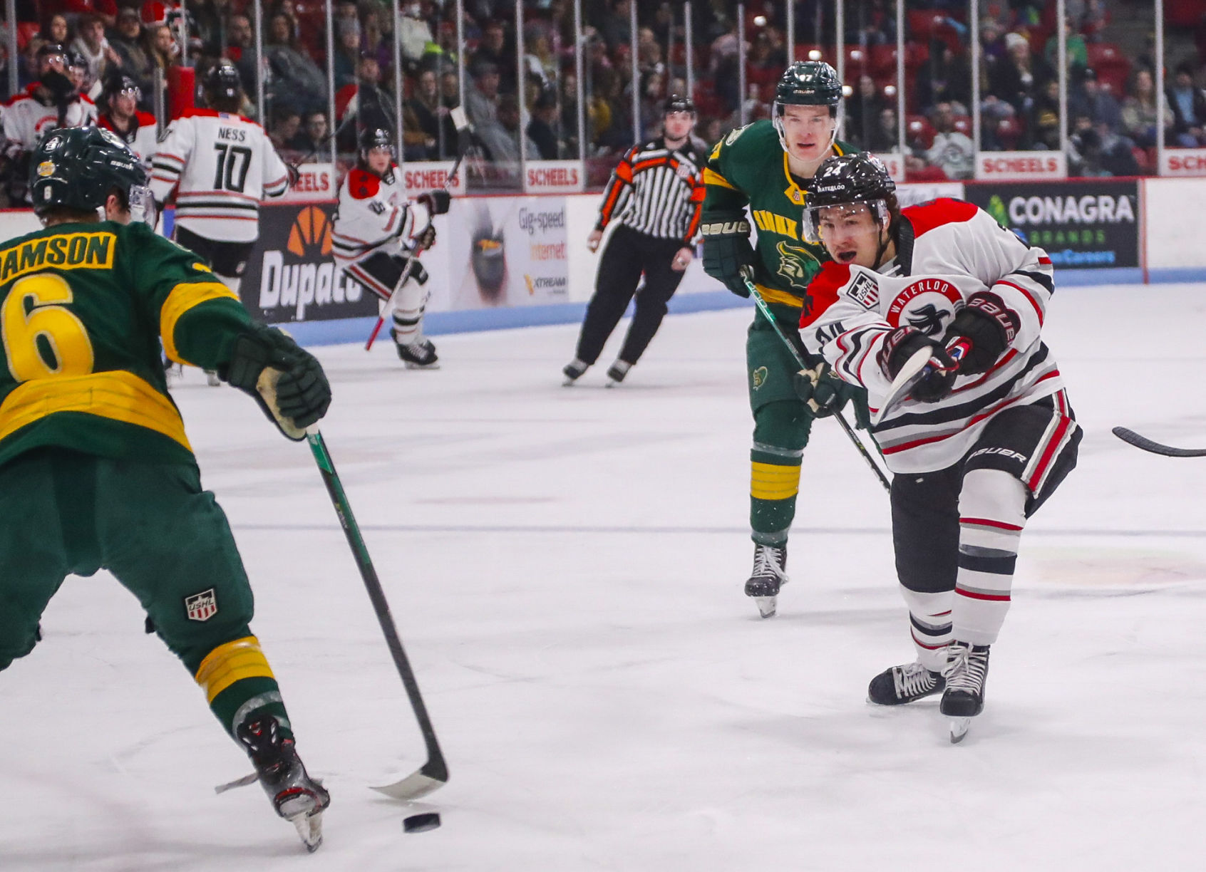 HKY Waterloo vs. Sioux City 2